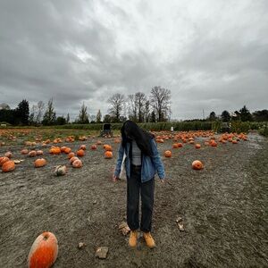 Meet your Posher, Jenny